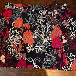 Chico's Zenergy Skort Athletic Wear. Size 18 Blue and Pink Floral Print.